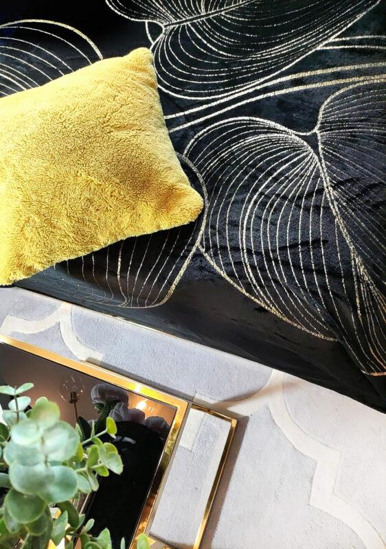 koc-czarno-zloty-flano koc-czarno-zloty-flano