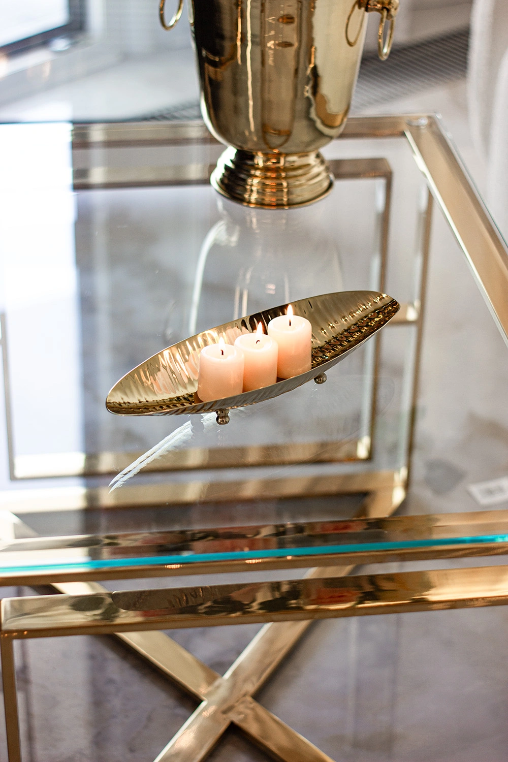 PATERA DEKORACYJNA złota, w kształcie liścia, styl glamour, premium