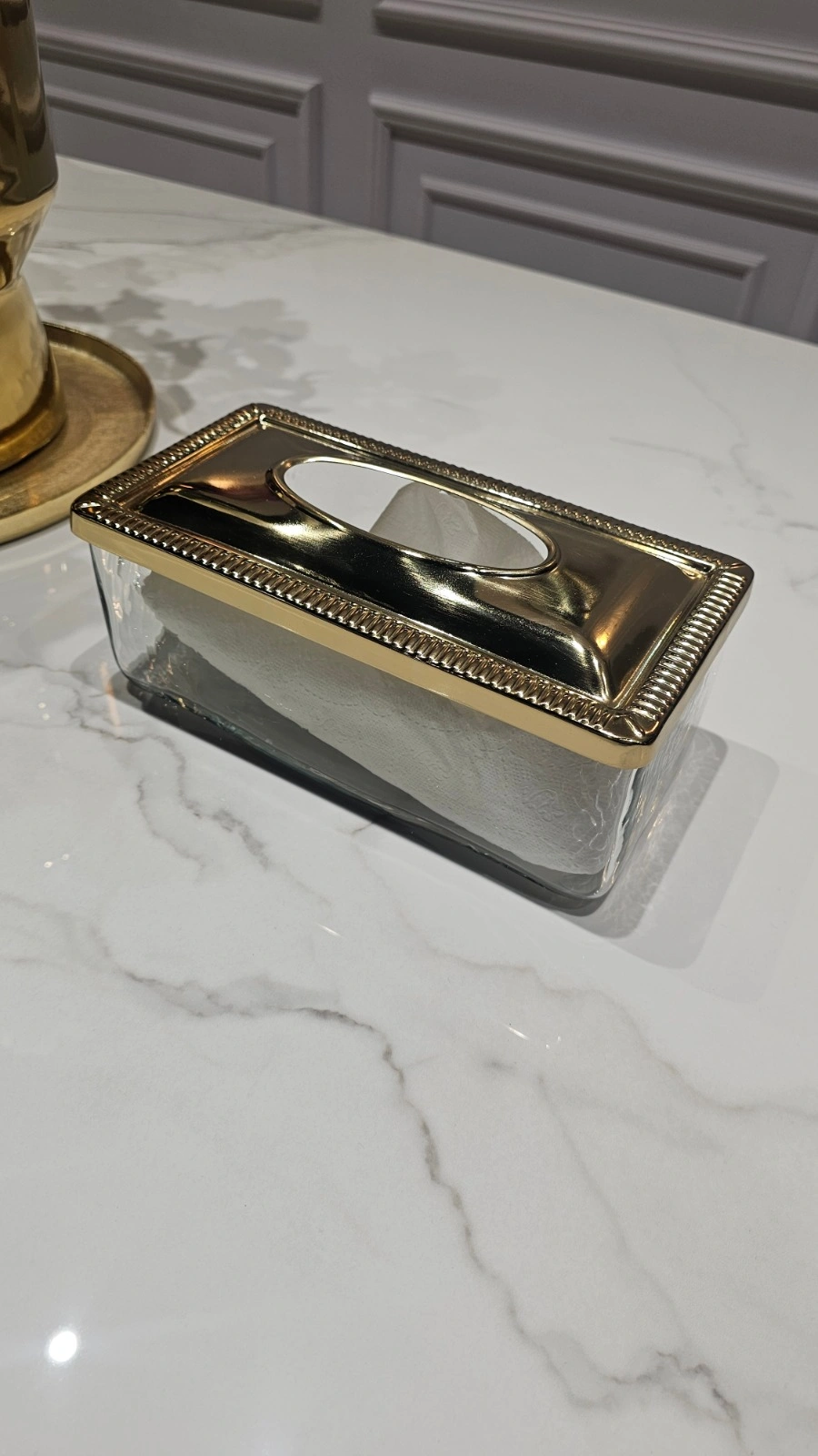 SERWETNIK prostokątny, szklany, ze złotą pokrywką, styl glamour