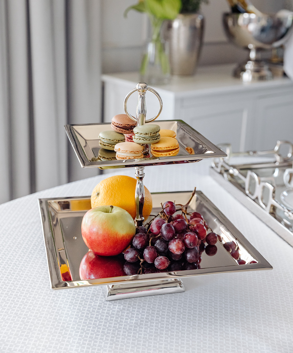 PATERA metalowa srebrna dwupoziomowa klasyczna, piękna PATERA metalowa srebrna dwupoziomowa klasyczna, piękna