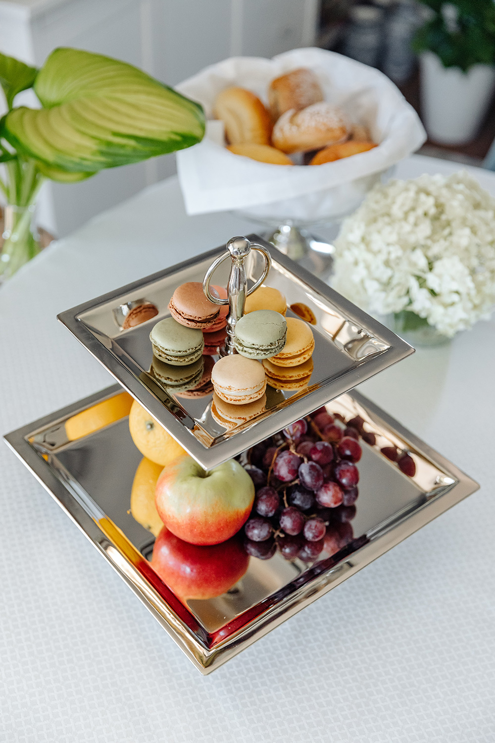 PATERA metalowa srebrna dwupoziomowa klasyczna, wyjątkowa PATERA metalowa srebrna dwupoziomowa klasyczna, wyjątkowa