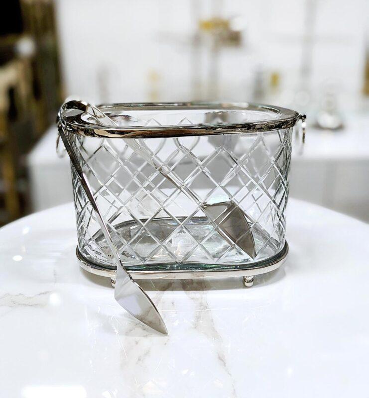 COOLER szklany owalny ze srebrnymi elementami i szczypcami glamour 2