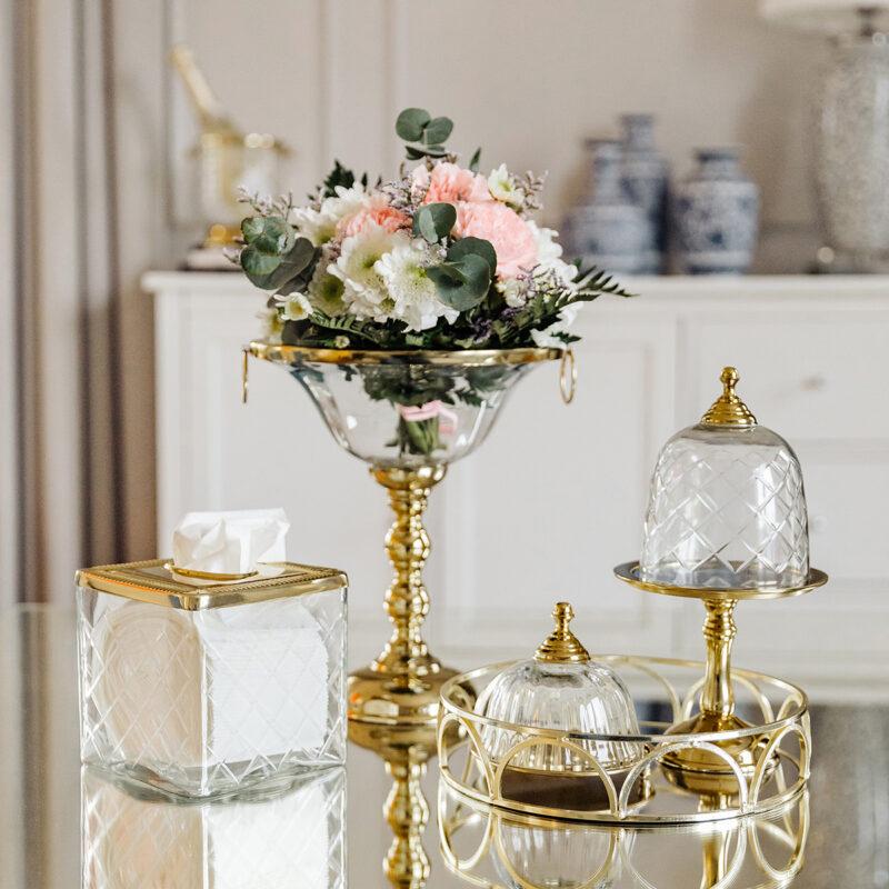 SERWETNIK-SZKLANY-KLASYCZNY-ZE-ZŁOTYMI-ELEMENTAMI SERWETNIK-SZKLANY-ZE-ZŁOTĄ-POKRYWKĄ-KLASYCZNY