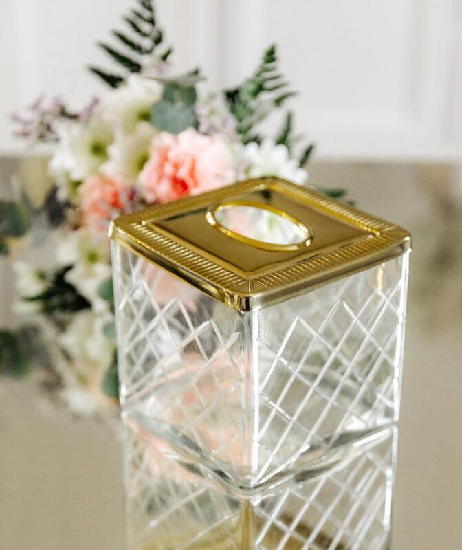 SERWETNIK-SZKLANY-ZE-ZŁOTĄ-POKRYWKĄ-KLASYCZNY SERWETNIK-SZKLANY-KLASYCZNY-ZE-ZŁOTĄ-POKRYWKĄ-KLASYCZNY