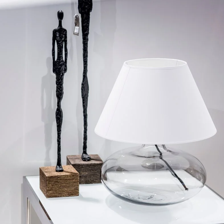 LAMPA STOŁOWA 4concepts Bergen Czarny transparentny Glamour Biały Abażur LAMPA STOŁOWA 4concepts Bergen Czarny transparentny Glamour Biały Abażur