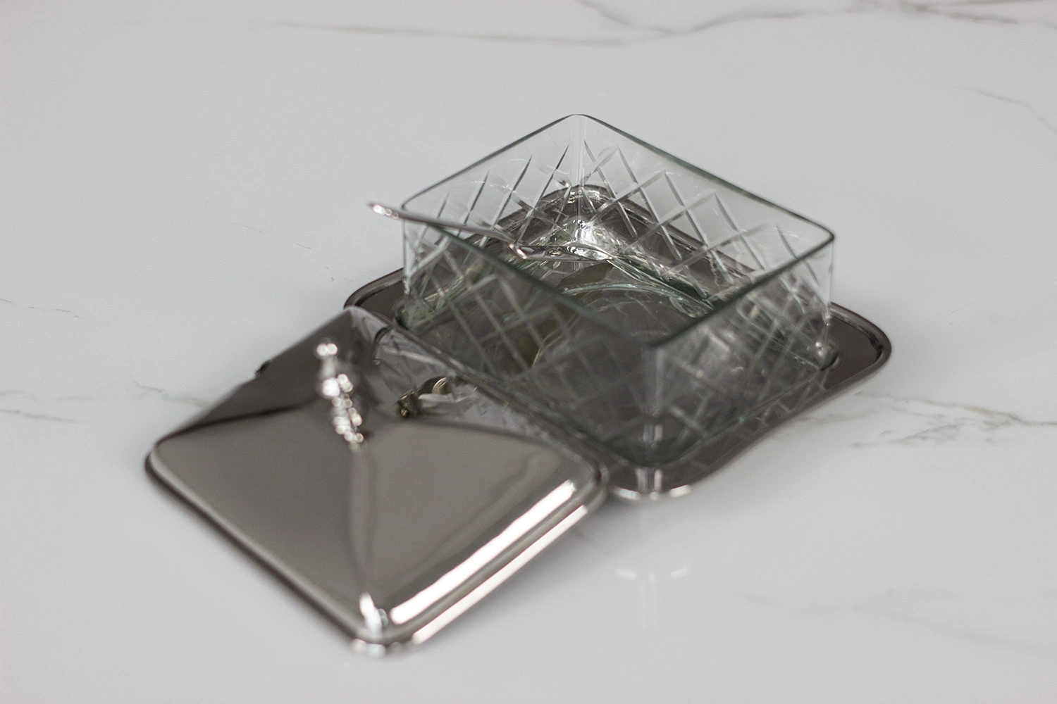 SZKLANA MASELNICZKA na niklowanej tacy, prostokątna, premium