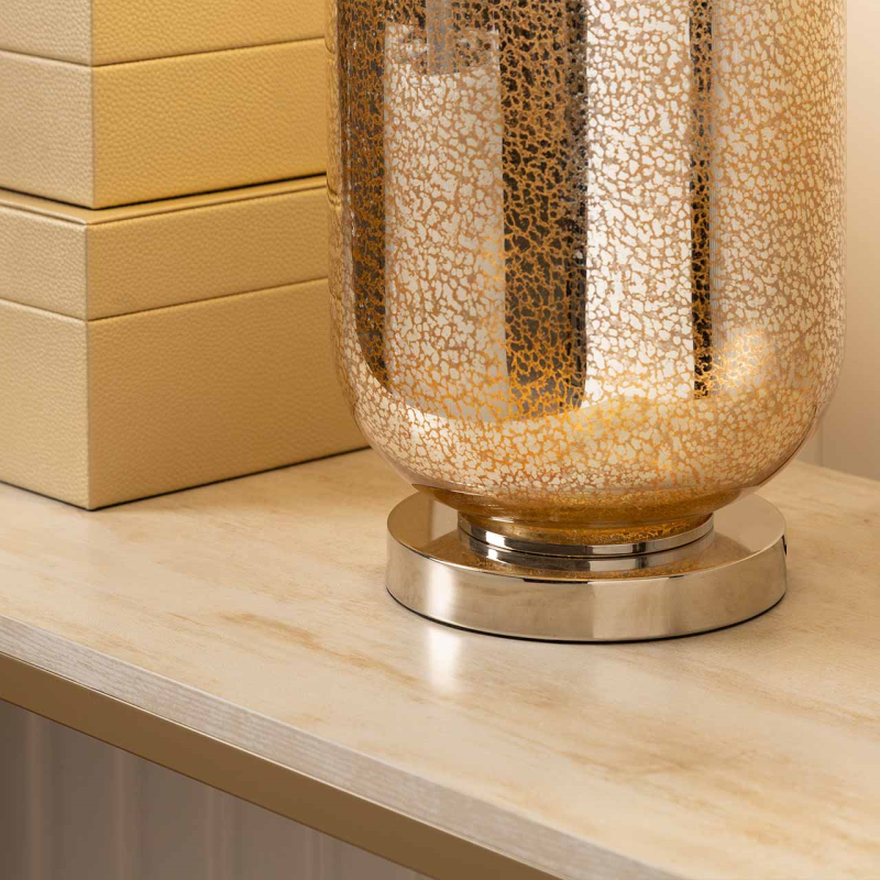 lampa-stolowa-bialy-abazur-szklana-podstawa-szampanska-styl-glamour-zlota