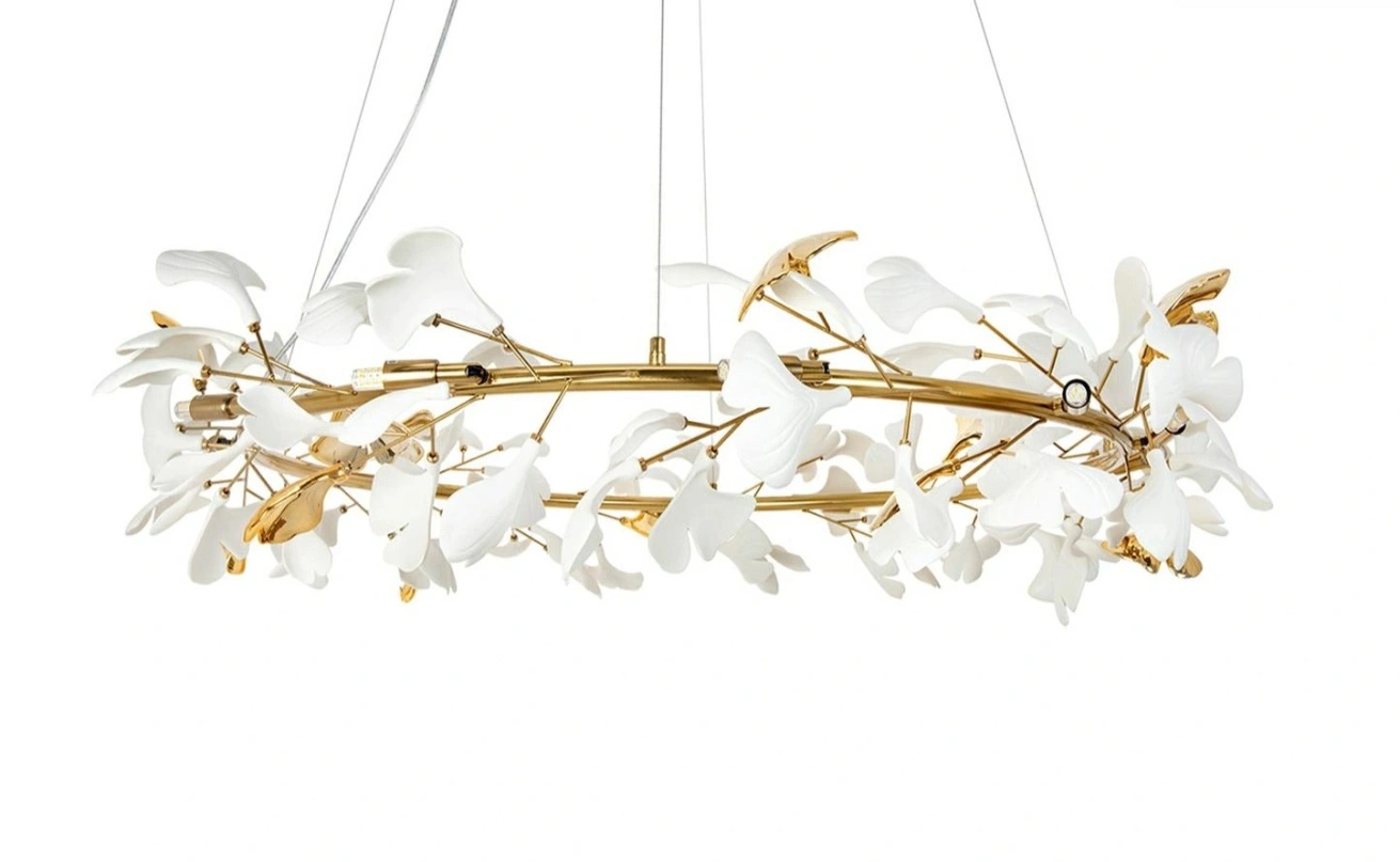 LAMPA WISZĄCA złoty stelaż, klosze w kształcie kwiatowych płatków, styl glamour 105 cm LAMPA WISZĄCA złoty stelaż, klosze w kształcie kwiatowych płatków, styl glamour 105 cm