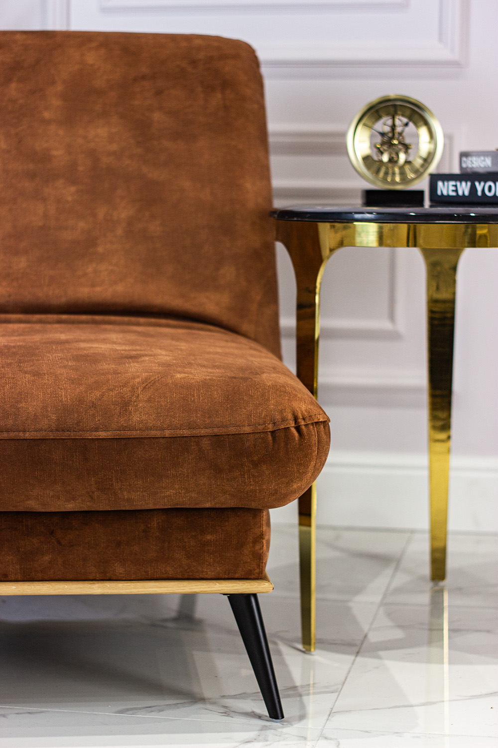 PUFA rozkładana na metalowych nogach z ramą z drewna bukowego, tkanina do wyboru, nowoczesny styl, ekskluzywna PUFA rozkładana na metalowych nogach z ramą z drewna bukowego, tkanina do wyboru, nowoczesny styl, ekskluzywna