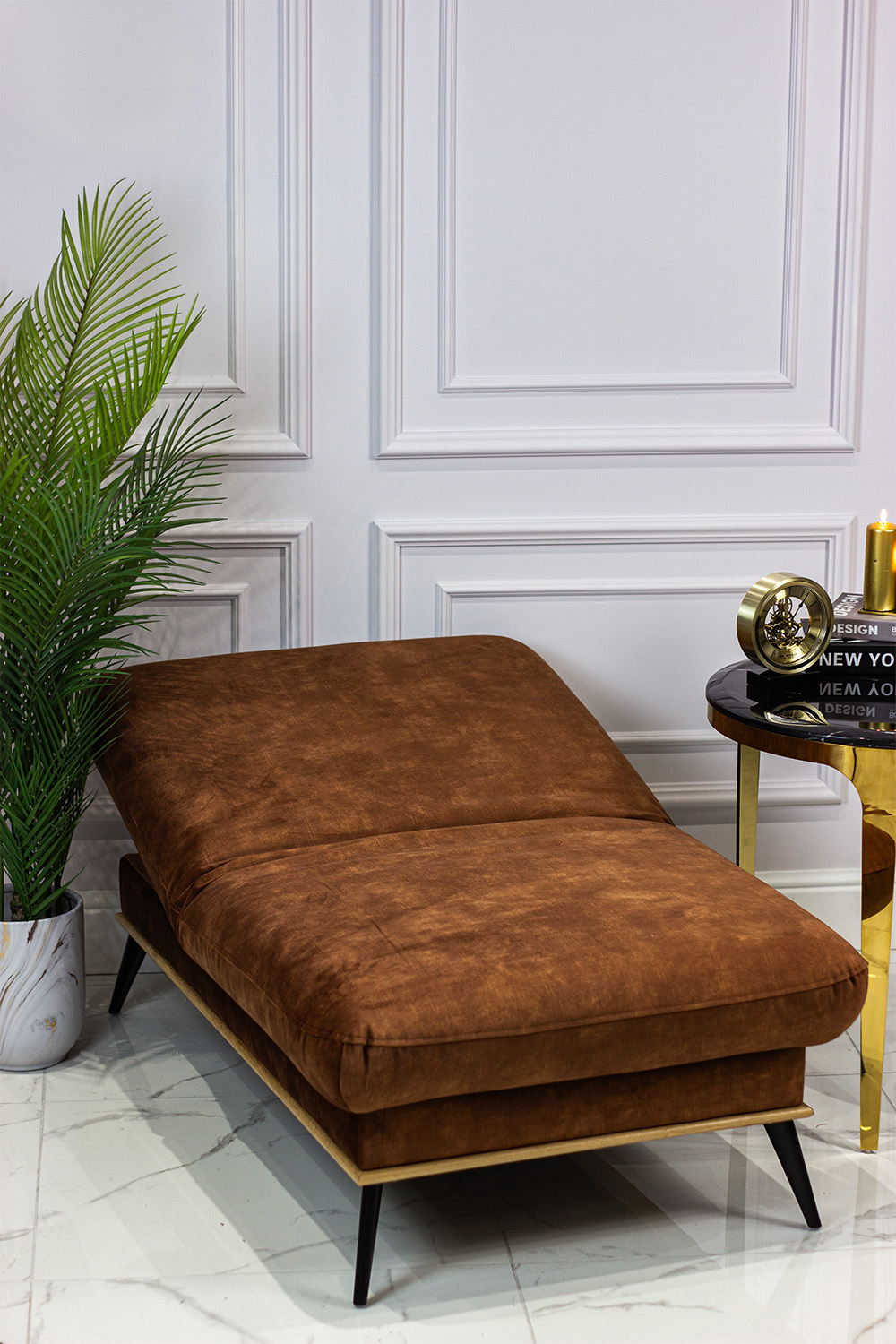 PUFA rozkładana na metalowych nogach z ramą z drewna bukowego, tkanina do wyboru, nowoczesny styl, piękna PUFA rozkładana na metalowych nogach z ramą z drewna bukowego, tkanina do wyboru, nowoczesny styl, piękna