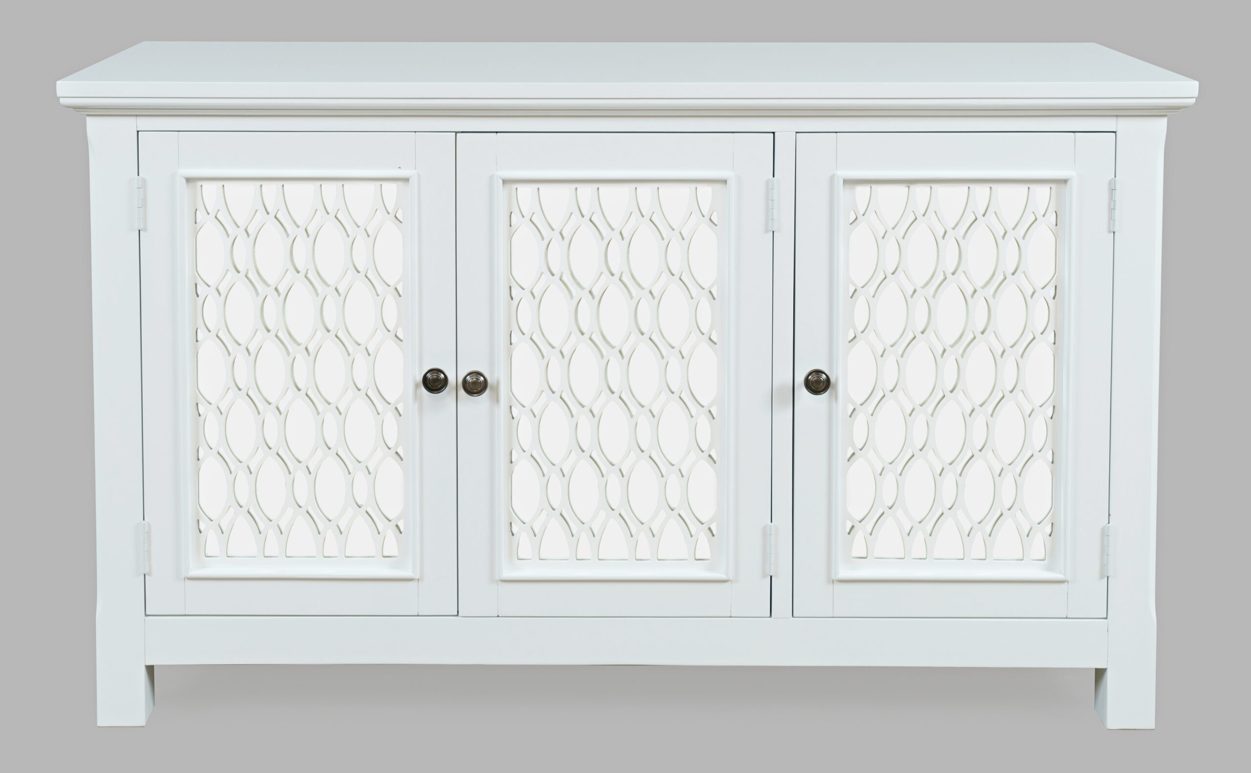 KOMODA biała z lustrzanymi drzwiami wykończonymi ozdobnymi szprosami, z drewna akacji, elegancka