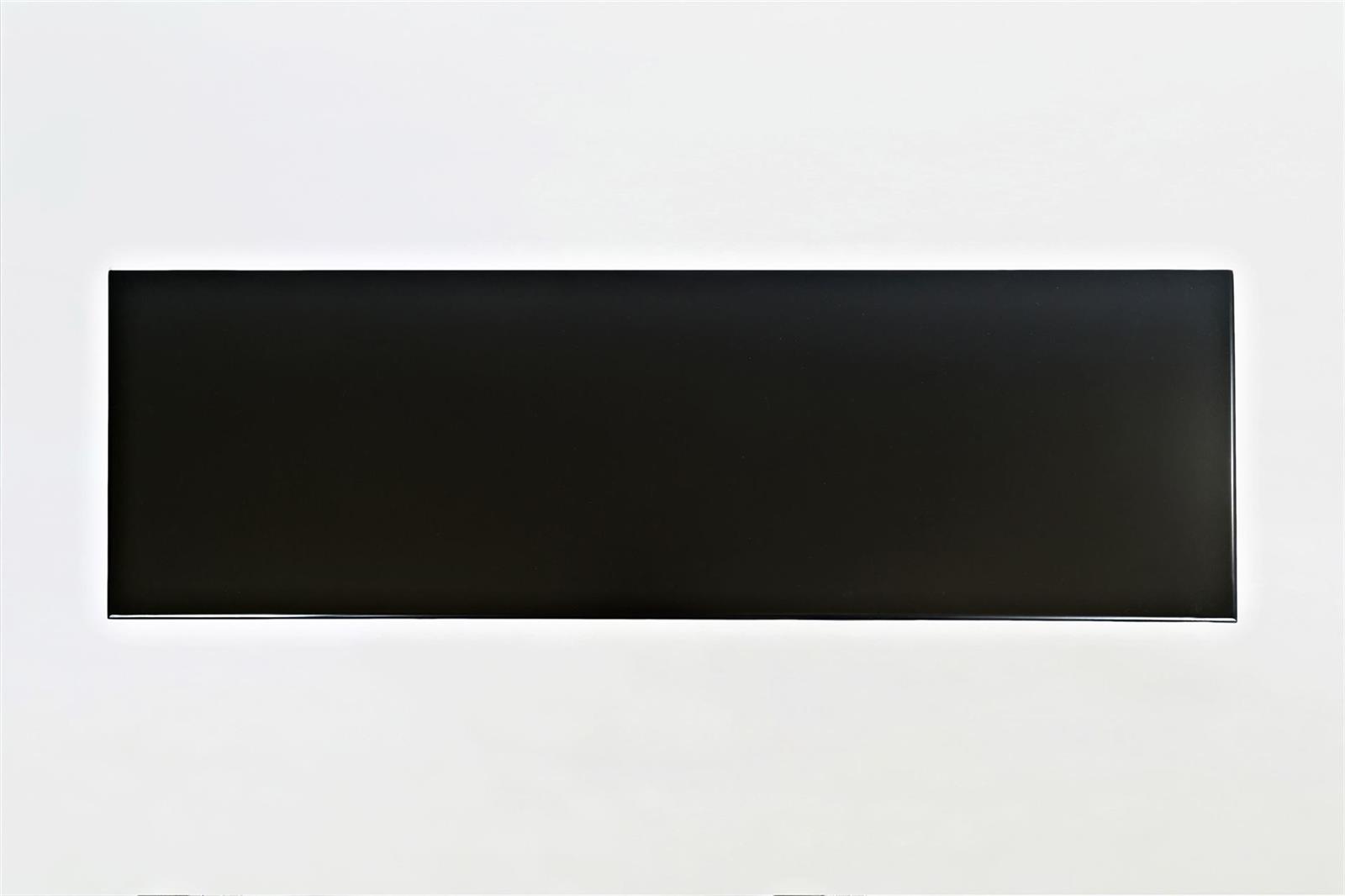 KOMODA czarna, 4-drzwiowa przeszklona z ażurowymi drzwiami, z szufladami i z uchwytami w odcieniu postarzanego złota, piękna KOMODA czarna, 4-drzwiowa przeszklona z ażurowymi drzwiami, z szufladami i z uchwytami w odcieniu postarzanego złota, piękna