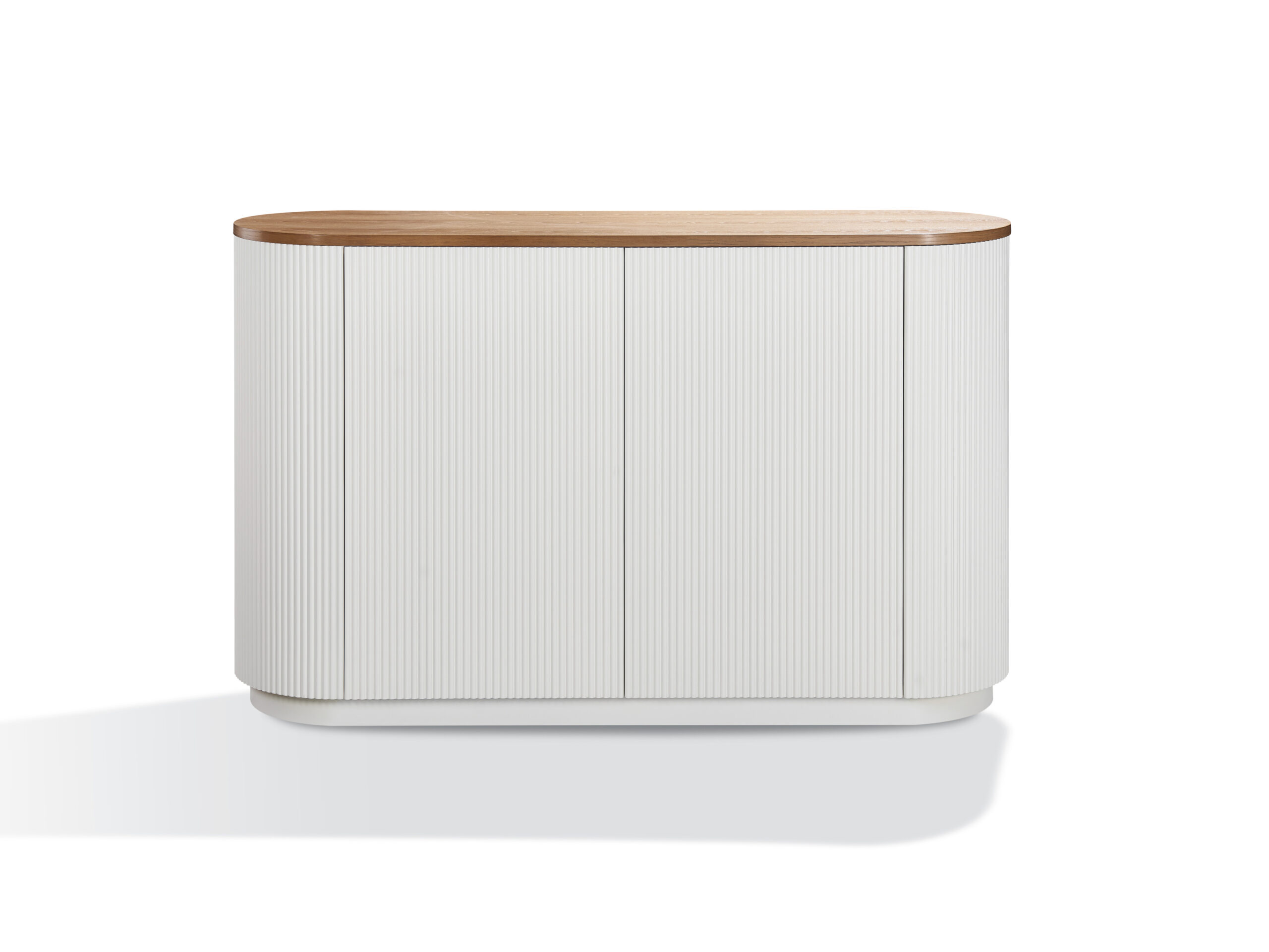 KOMODA, ryflowany korpus, owalny drewniany blat, minimalistyczny styl KOMODA, ryflowany korpus, owalny drewniany blat, minimalistyczny styl