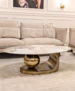 STOLIK KAWOWY Balance okrągły, złota podstawa z dekoracyjną kulą, blat ze spieku kamiennego, nowoczesny styl