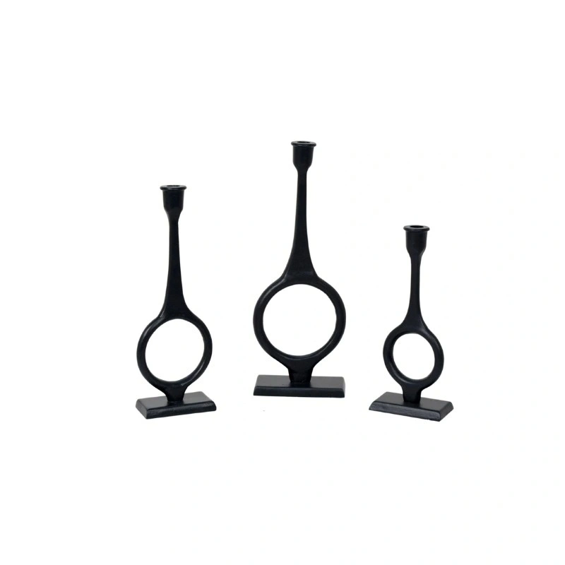 ŚWIECZNIK, czarny, geometryczna forma, metalowy, nowoczesny styl