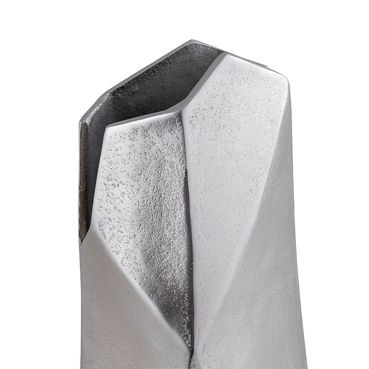 WAZON-dekoracyjny-aluminiowy-geometryczna-forma-srebrne-wykonczenie-piekny WAZON-dekoracyjny-aluminiowy-geometryczna-forma-srebrne-wykonczenie-piekny